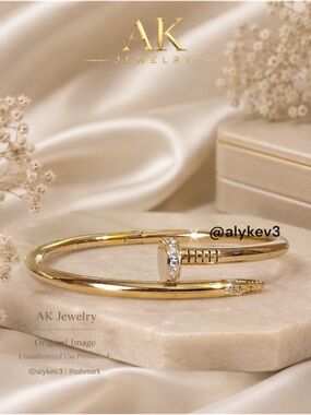 💎LUXURY 7.5” High End Style Gold Nail Bracelet Stackable Bangle GP